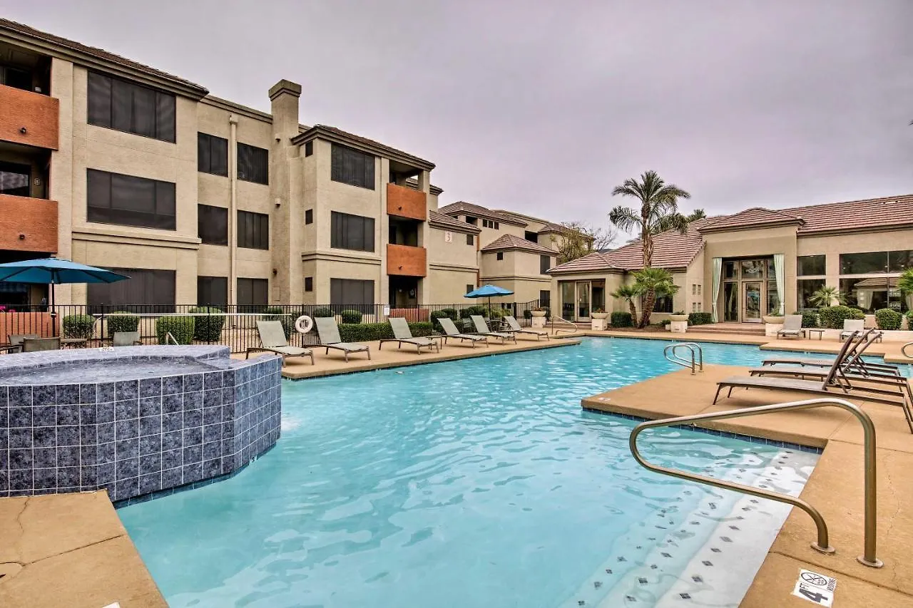 Apartment Modern Condo With Pool About 3 Mi To Downtown Phoenix! United States